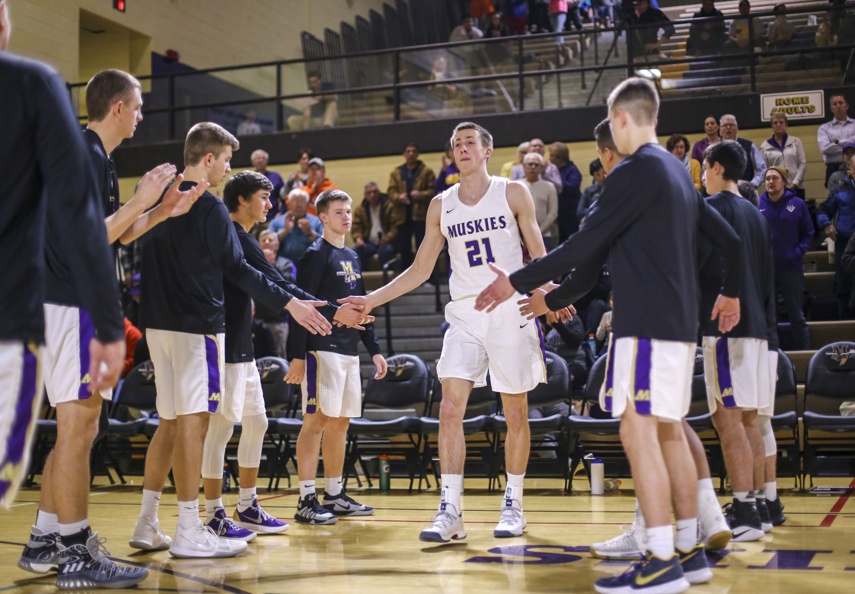 012318-CLINTON-MUSCATINE-BASKETBALL-023